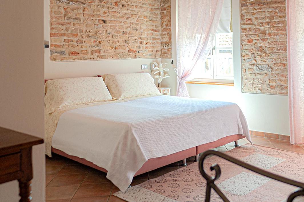 Il Giardino Sul Tetto B&B 瓜热讷 外观 照片